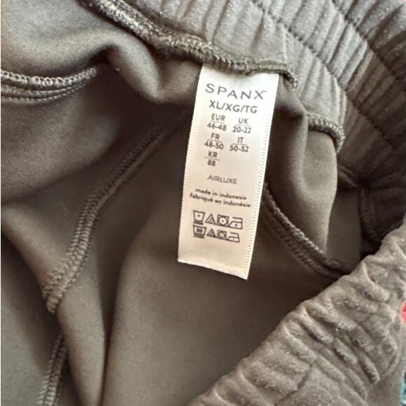 π Spanx AirEssentials Wide-Leg Lounge Pants β Olive Green, Size XL π - Picture 4 of 10